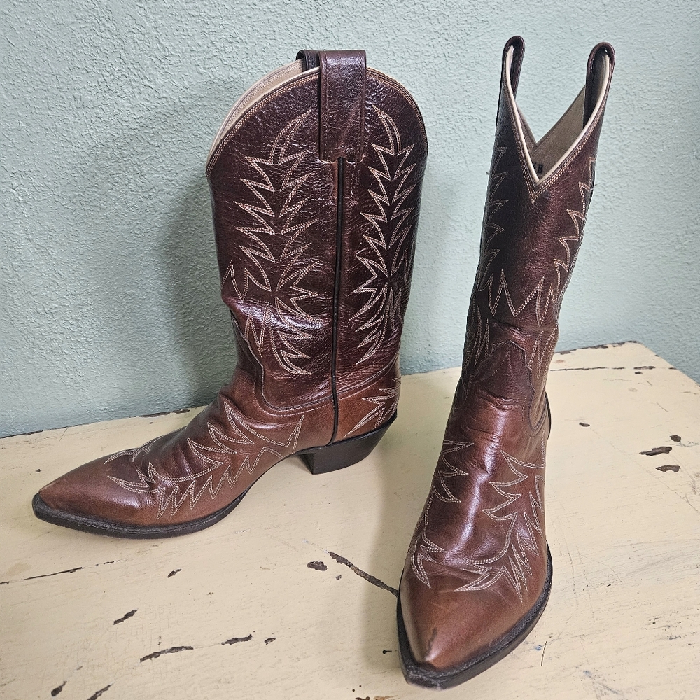 Women's Hand Made Brown Western Cowboy Boot - Picture 2 of 8